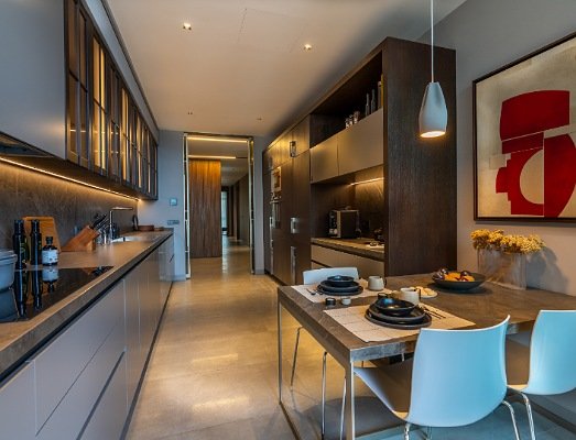 وبسایت میک اینوست فارسی || میک اینوست فارسی