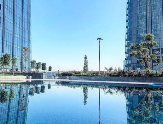 میک اینوست فارسی